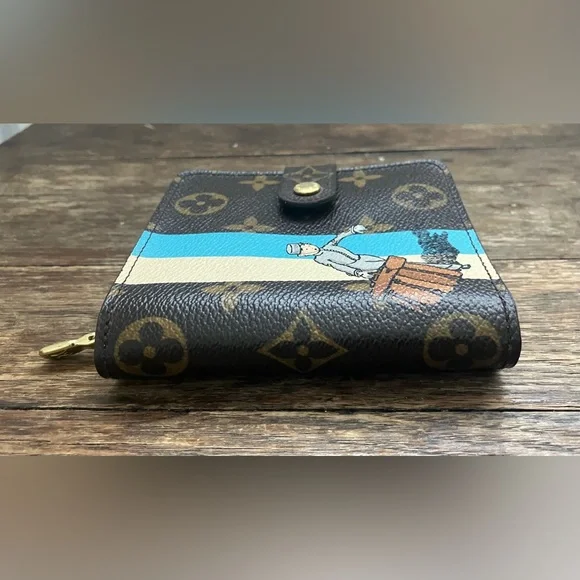 Authentic Louis Vuitton “Groom Portefeuille” monogram canvas compact wallet - Picture 5 of 9